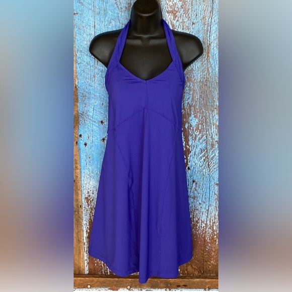 Athleta Dresses & Skirts - NWT Athleta Blue Halter Dress Size M